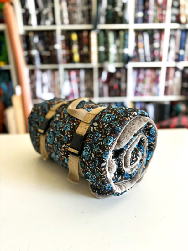Mata Burrito Blue Rose 80x100cm
